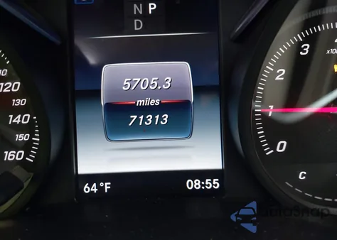 2018 Mercedes-Benz C 300 4Matic из США, поврежденный, VIN 55SWF4KB8JU278807